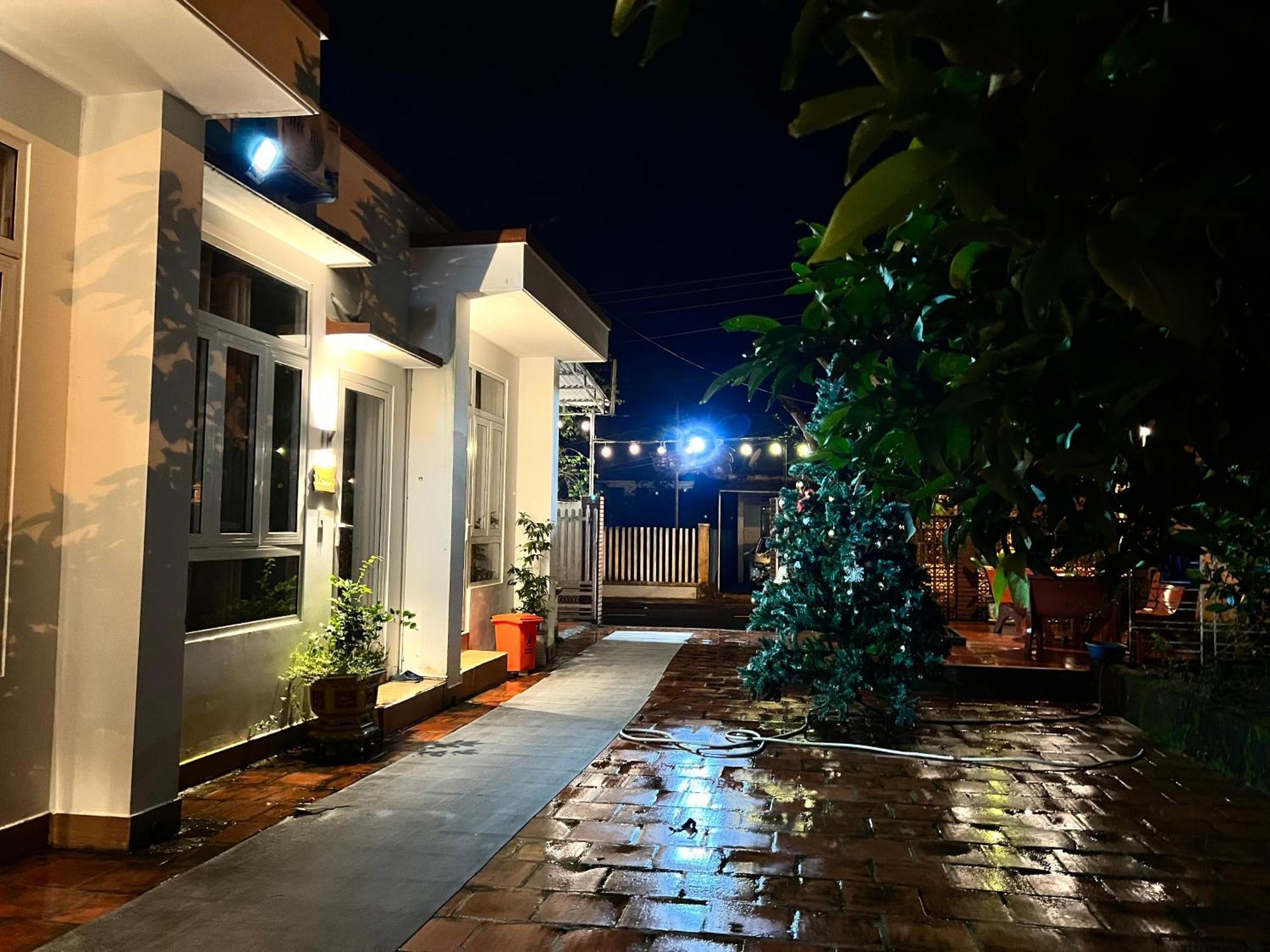 Homestay 21& Sweet Yoga House Phuoc Son Esterno foto